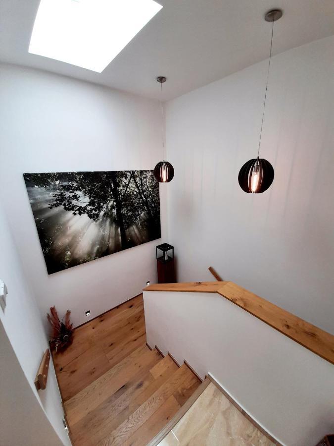 Apartment Nobless Holedna *