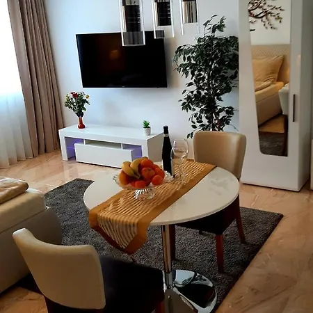 Nobless Apartments Holedna Brno Exterior photo